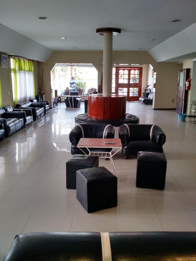 Hotel Hebron Termas de Río Hondo Buitenkant foto