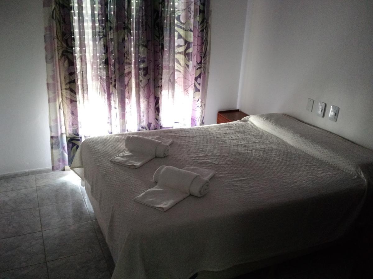 Hotel Hebron Termas de Río Hondo Buitenkant foto